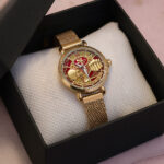 San Francisco 49ers 80th Anniversary Mesh Strap Quartz Watch - Image 3